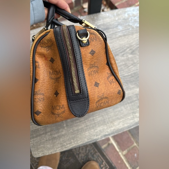 MCM - Picture 8 of 14